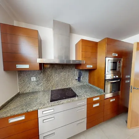 Lomas De Monteros Ii - 3 Bed Appartement Marbella